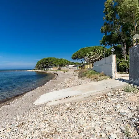 Casa Vacanze Caravelle Villa *